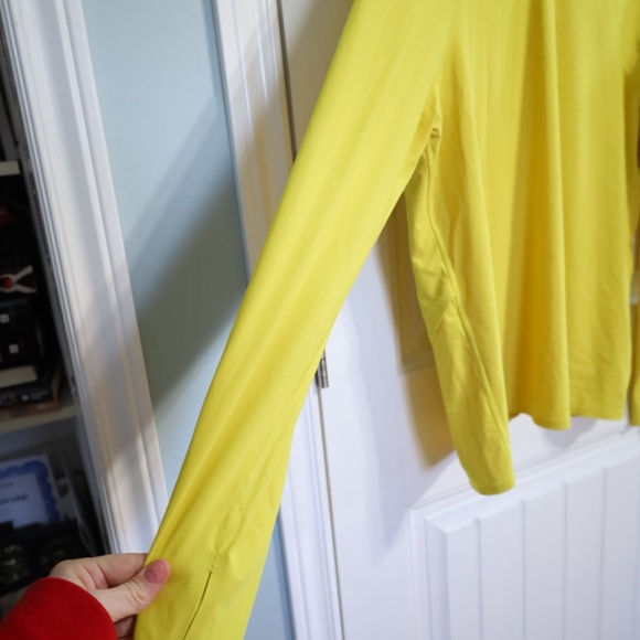 Lululemon Sun Shelter Long Sleeve Rash Guard in Soleil (Yellow) Womens Medium - Picture 4 of 10